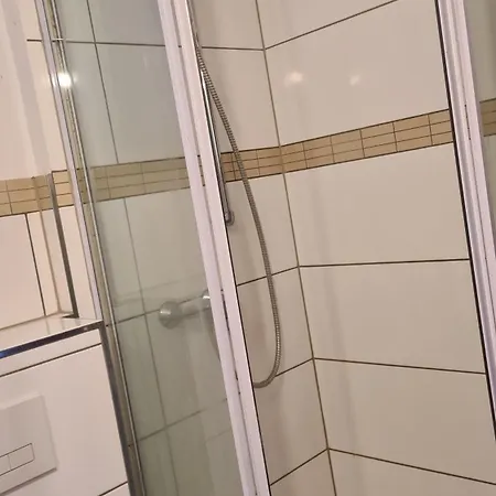 Asiek Maisonette * Troisdorf