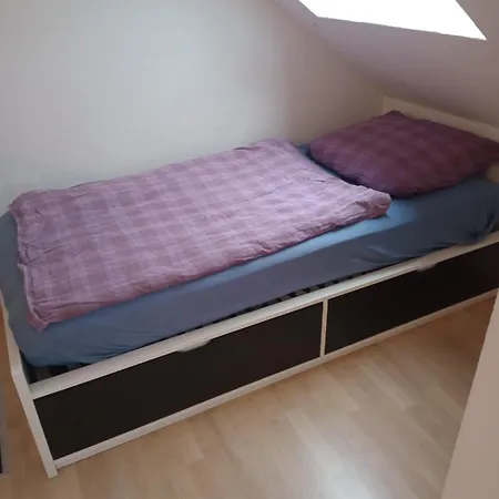 Asiek Maisonette *
