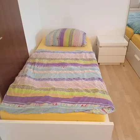 Asiek Maisonette Apartment